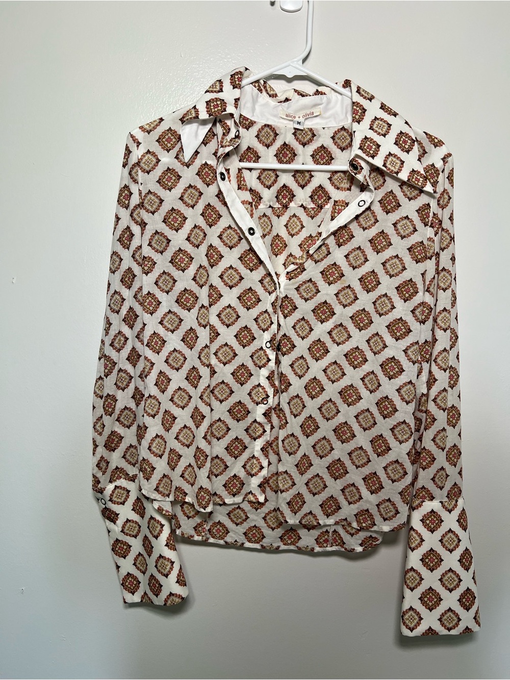 Alice + Olivia Cream Button-Up Blouse with Brown & Red Medallion Print